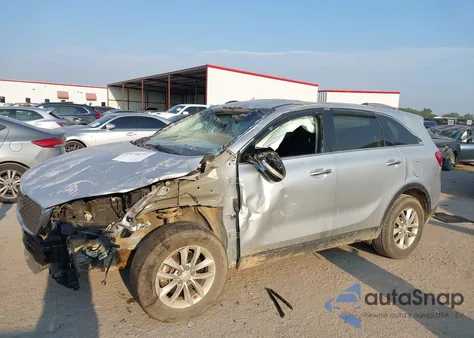 2016 Kia Sorento 2.4L L from USA, damaged, VIN 5XYPG4A35GG139331